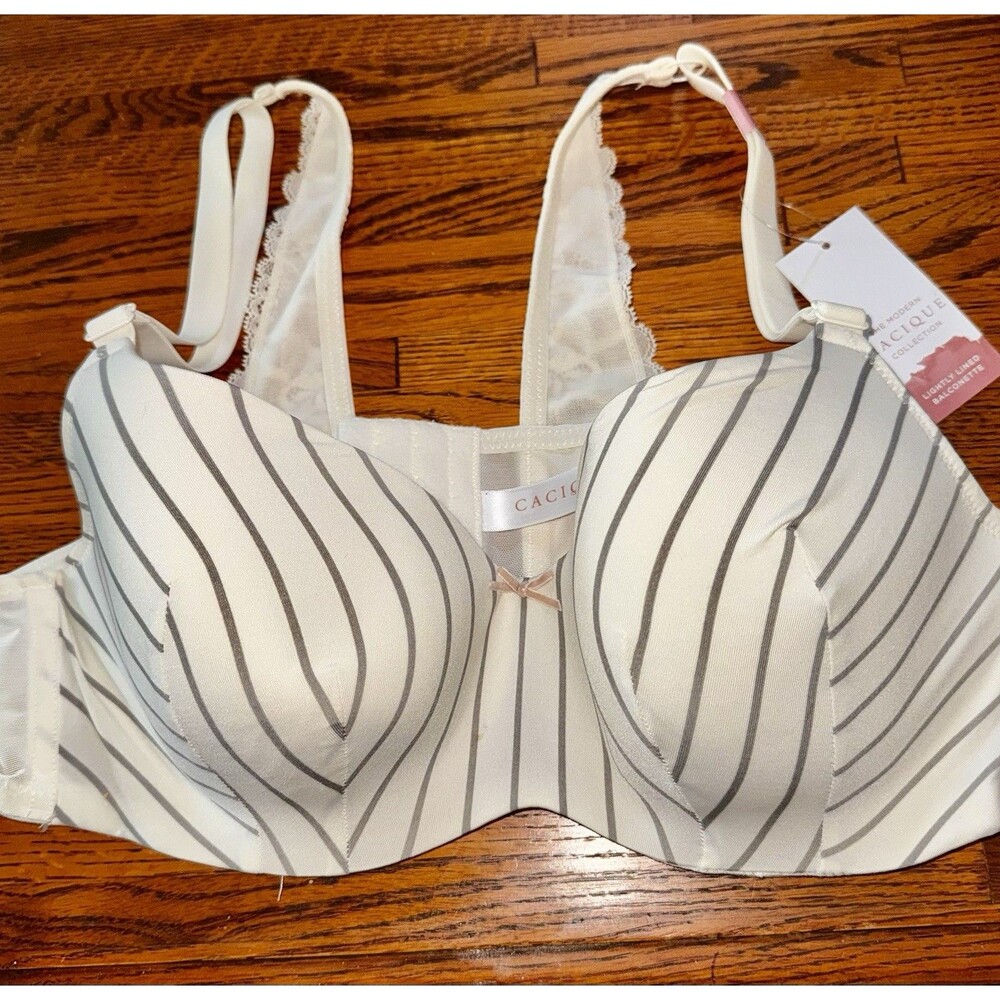 Cacique 40C Bra Striped Lightly Lined Balconette Underwire Back Closure